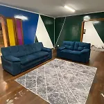 La Casa Hostel